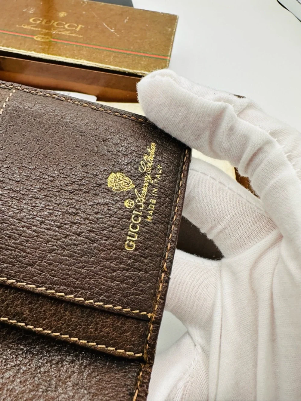 Gucci Vintage Bi Fold Wallet - Picture 7 of 11